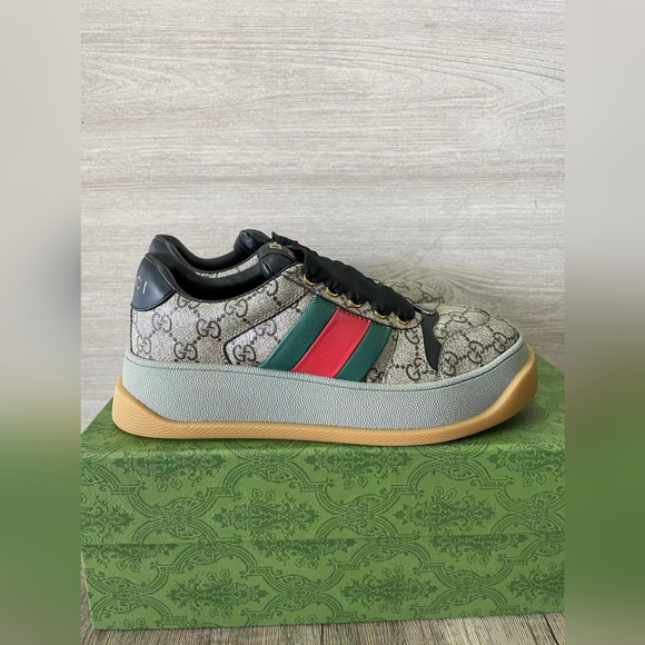 Gucci GG Screener Sneakers - Picture 5 of 14